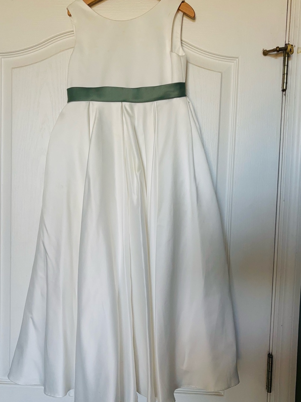 Azazie White A-Line Skirt with Green Waistband